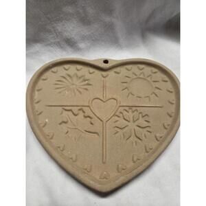 Pampered Chef Vintage Seasons of the Heart Cookie Mold